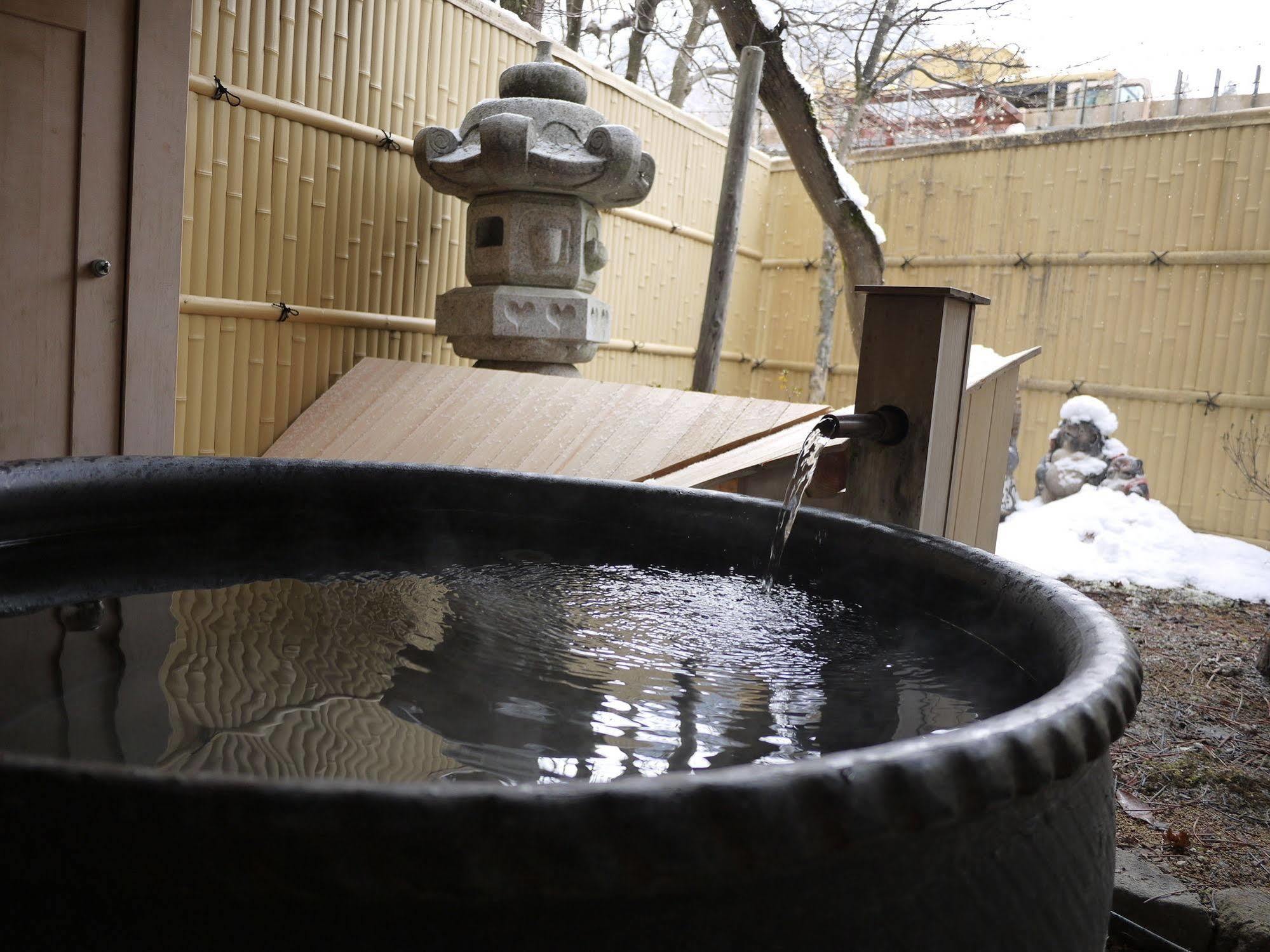 Hotel Oyado Hachibei Takayama  Exterior foto